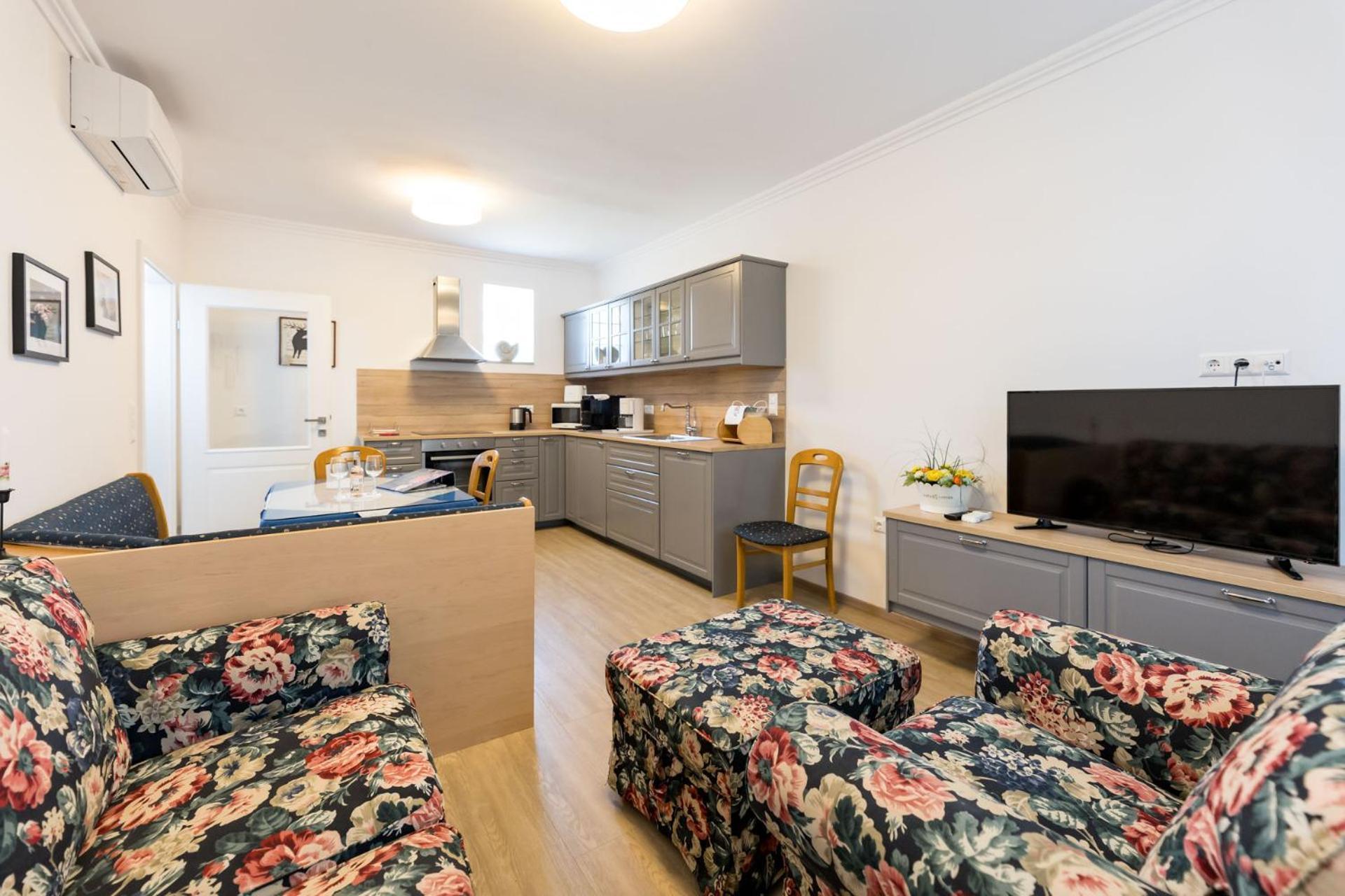 Sekt & Wein - Walter Klein Apartment Illmitz Ngoại thất bức ảnh