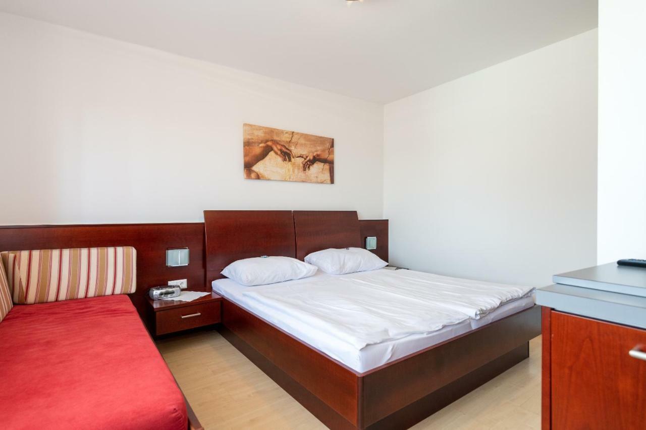 Sekt & Wein - Walter Klein Apartment Illmitz Ngoại thất bức ảnh